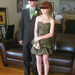 Jessica McClintock Cinched Bubble Dress